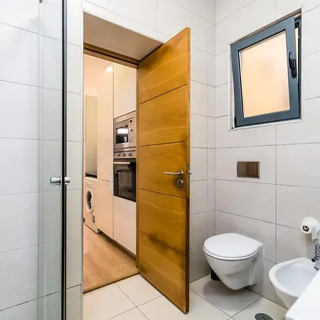 Go Native - Vip Apartament *